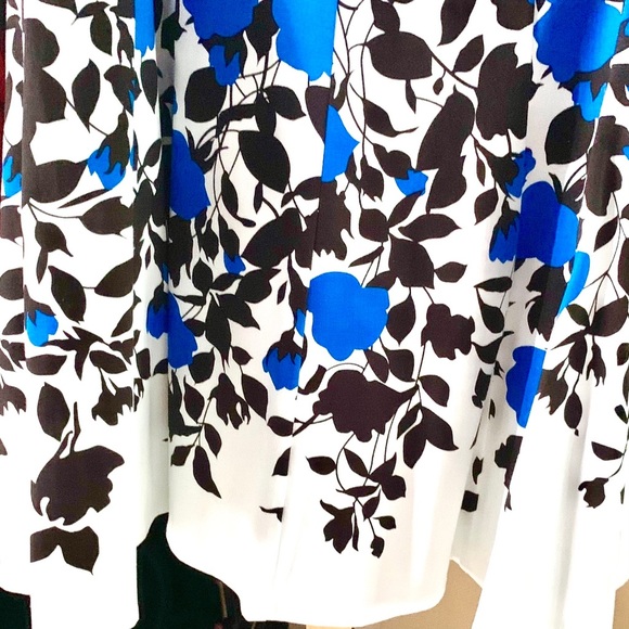 NEW Stunning NINE WEST Blue Floral Size 8P Stretch Cotton Fit & Flare Dress - Picture 15 of 16
